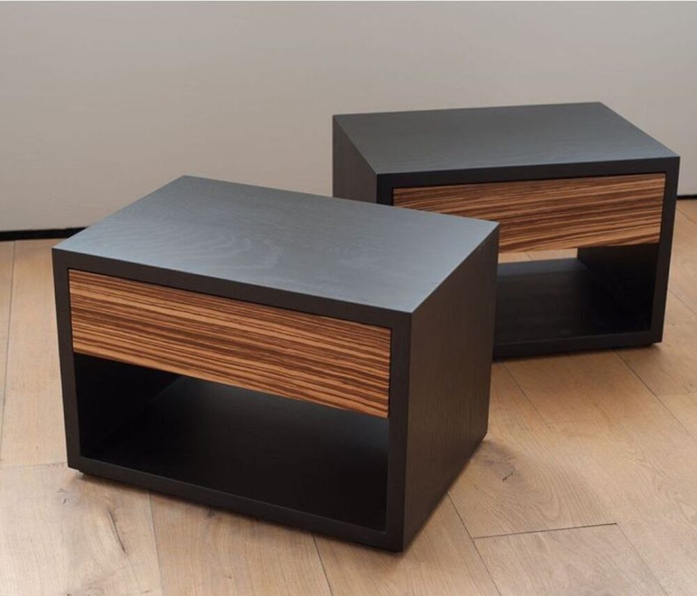 پاتختی مکعبی مشکی با کشو طرح چوبی و بدنه MDF – مدل تارا